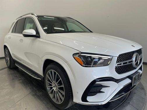 MANUFAKTUR Moonlight White Metallic 2026 Mercedes-Benz GLE 350 Base