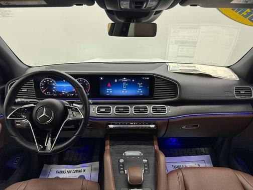 2025 Mercedes-Benz GLS 450 4MATIC