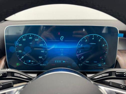 2026 Mercedes-Benz GLC 300 Base