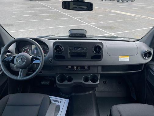2026 Mercedes-Benz Sprinter 2500 High Roof