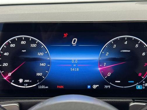 2025 Mercedes-Benz GLB 250 Base