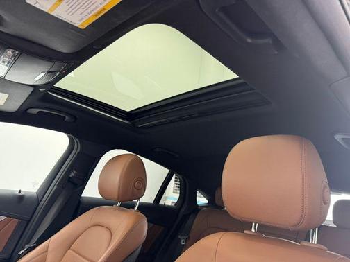 2022 Mercedes-Benz GLC 300 4MATIC Coupe