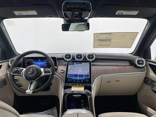 2026 Mercedes-Benz GLC 300 Base