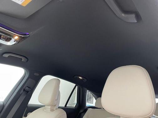 2026 Mercedes-Benz GLC 300 Base