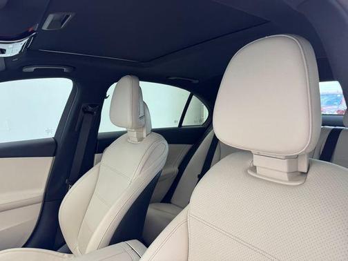 2024 Mercedes-Benz C-Class C 300 4MATIC