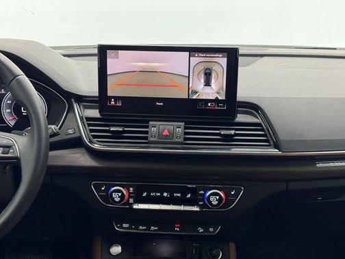 2024 Audi Q5 45 S line quattro Premium