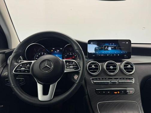 2022 Mercedes-Benz GLC 300 Base