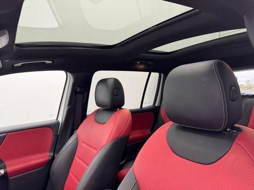 2023 Mercedes-Benz GLB 250 Base