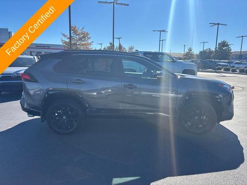 2024 Toyota RAV4 Hybrid SE