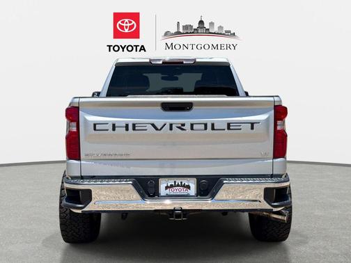 Silver Ice Metallic 2020 Chevrolet Silverado 1500 LT