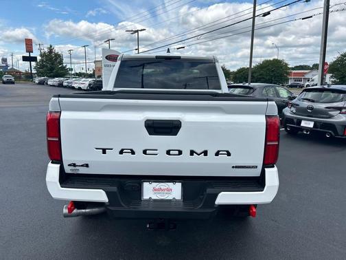 2025 Toyota Tacoma TRD Off Road
