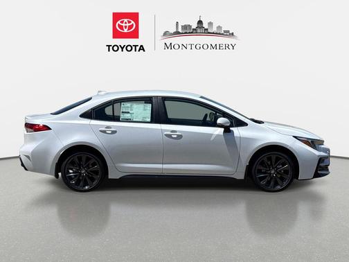 Wind Chill Pearl 2026 Toyota Corolla SE