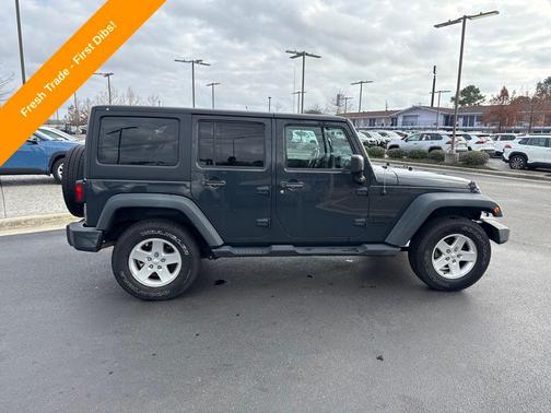 2016 Jeep Wrangler Unlimited Sport