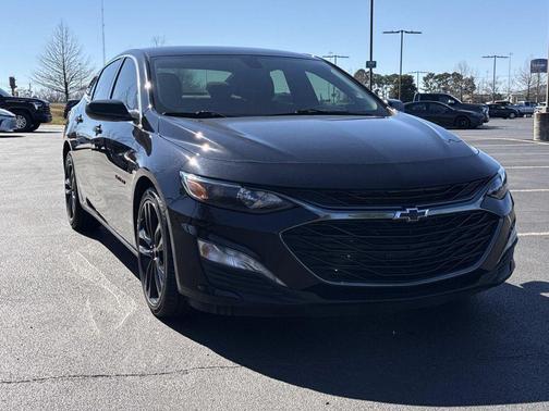 2021 Chevrolet Malibu FWD LT