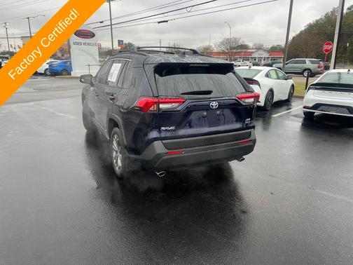2025 Toyota RAV4 Hybrid XLE Premium