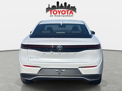 2026 Toyota Crown XLE