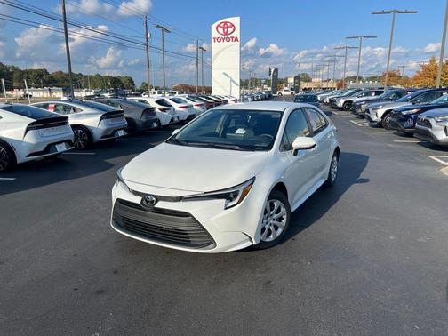 2026 Toyota Corolla Hybrid LE