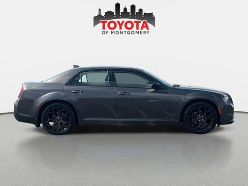 2019 Chrysler 300 Touring