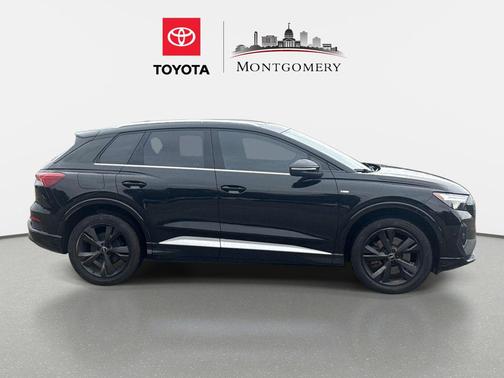 Mythos Black Metallic 2023 Audi Q4 e-tron Premium Plus 50 quattro