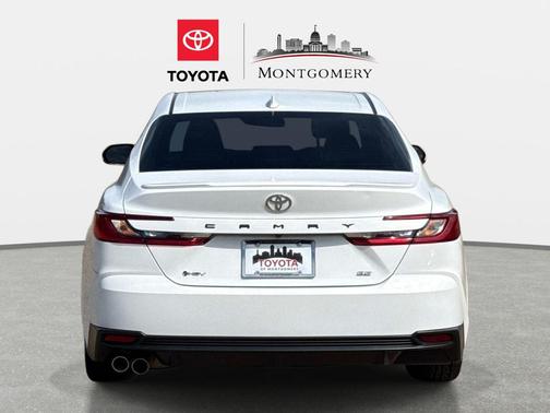 Ice Cap 2025 Toyota Camry SE
