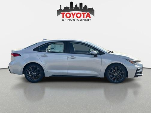 Wind Chill Pearl 2026 Toyota Corolla SE