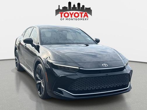 2025 Toyota Crown Nightshade Edition