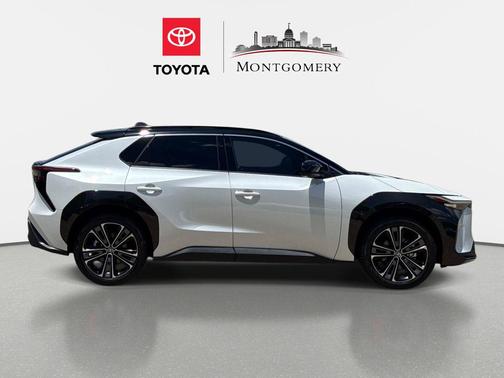 Wind Chill Pearl w/Black Roof 2023 Toyota bZ4X Limited