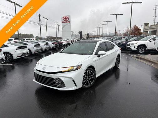 2025 Toyota Camry XLE