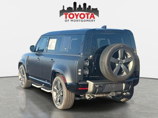 2023 Land Rover Defender 110 Carpathian Edition