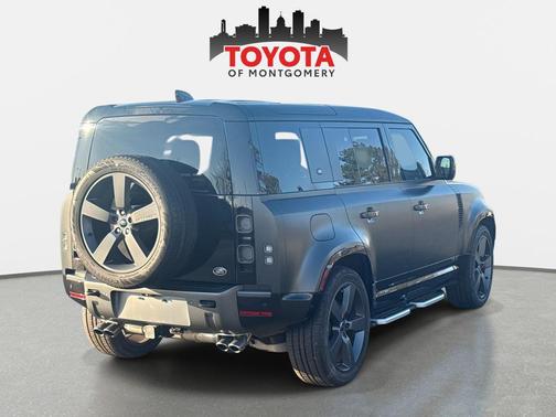 2023 Land Rover Defender 110 Carpathian Edition