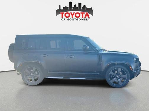 2023 Land Rover Defender 110 Carpathian Edition