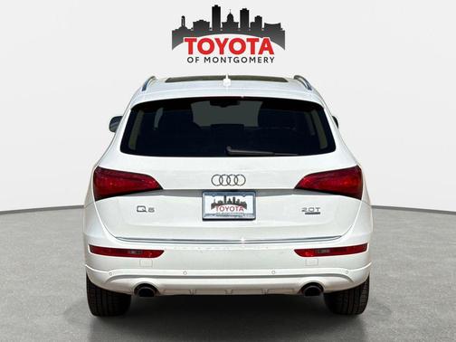 Ibis White 2016 Audi Q5 2.0T Premium Plus