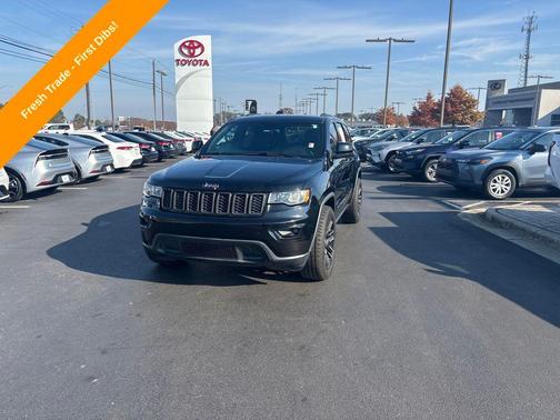 2017 Jeep Grand Cherokee Laredo