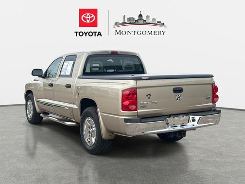 Light Almond Pearl Metallic Clearcoat 2005 Dodge Dakota Laramie Quad Cab