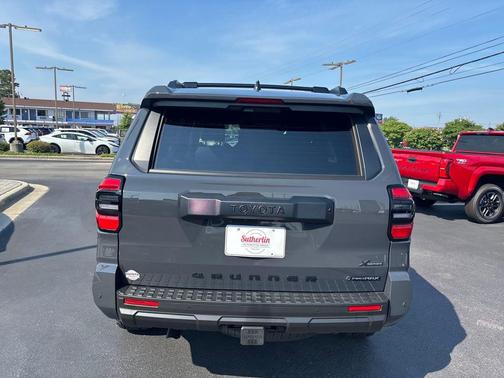 2025 Toyota 4Runner TRD Off Road