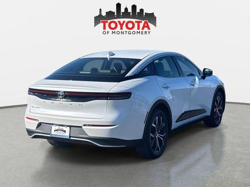 2026 Toyota Crown XLE