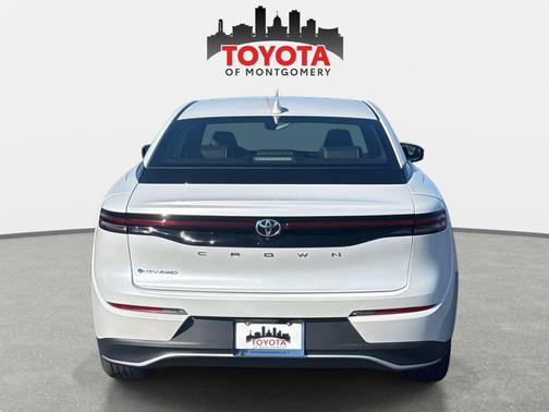 2026 Toyota Crown XLE