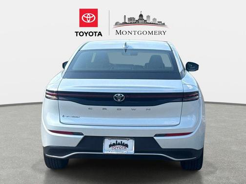 Oxygen White 2026 Toyota Crown XLE