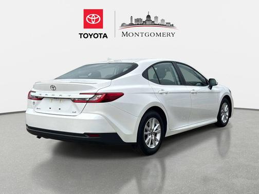 Ice Cap 2025 Toyota Camry LE