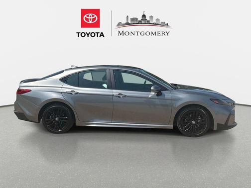 Heavy Metal 2025 Toyota Camry SE
