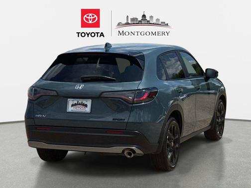 Urban Gray Pearl 2025 Honda HR-V 2WD Sport