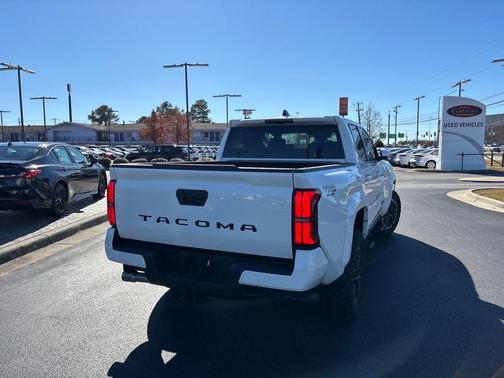 2025 Toyota Tacoma TRD Sport