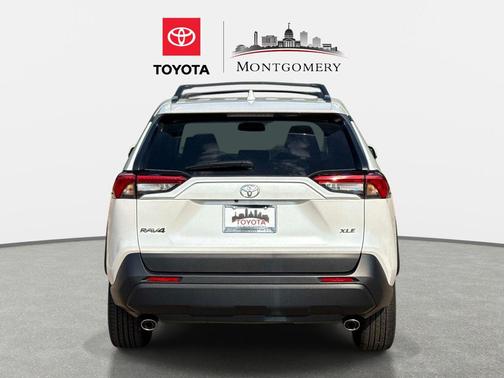 Wind Chill Pearl 2024 Toyota RAV4 XLE Premium
