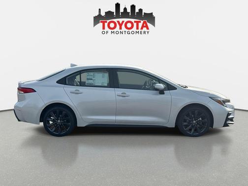 Wind Chill Pearl 2026 Toyota Corolla SE