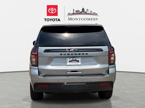 Sterling Gray Metallic 2024 Chevrolet Suburban 4WD Z71