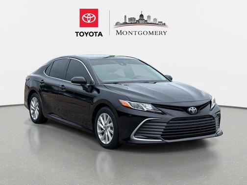 Midnight Black Metallic 2024 Toyota Camry LE