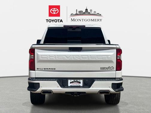 Iridescent Pearl Tricoat 2023 Chevrolet Silverado 1500 High Country