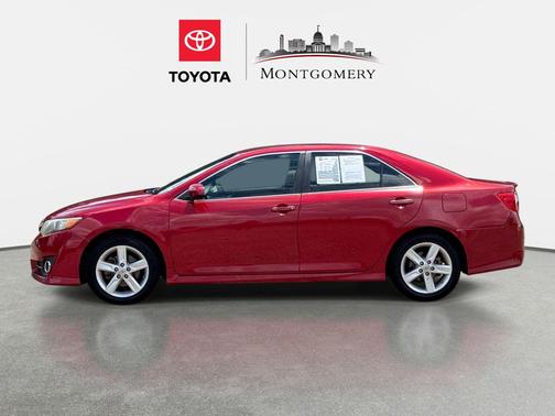 Barcelona Red Metallic 2014 Toyota Camry SE