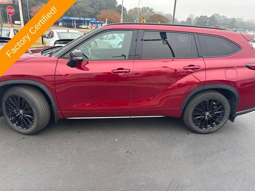 2023 Toyota Highlander XSE