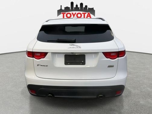 2019 Jaguar F-PACE 25t Premium